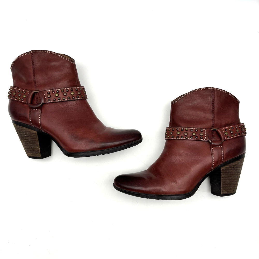 Sofft Brown Studded Leather Ankle Boots - Picture 14 of 16